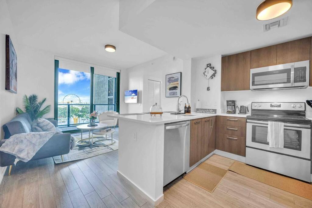Spacious 2 Beds With Ocean View Miami Exterior photo